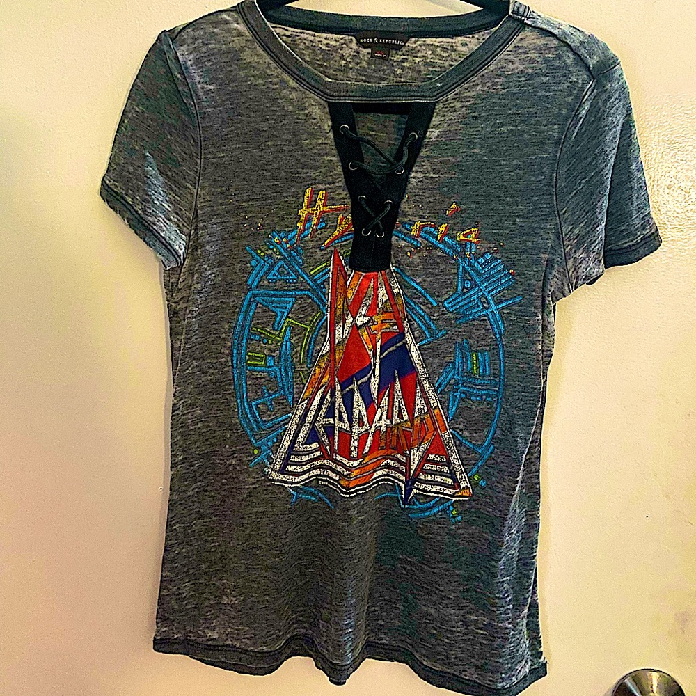 RARE! Rock & Republic Led Zeppelin Hysteria Top